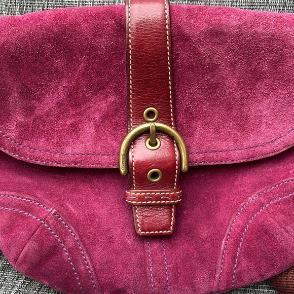 Coach Crossbody Handbag Soho Suede Plum Purple Flap Faux Buckle Adjustable strap - Picture 3 of 7